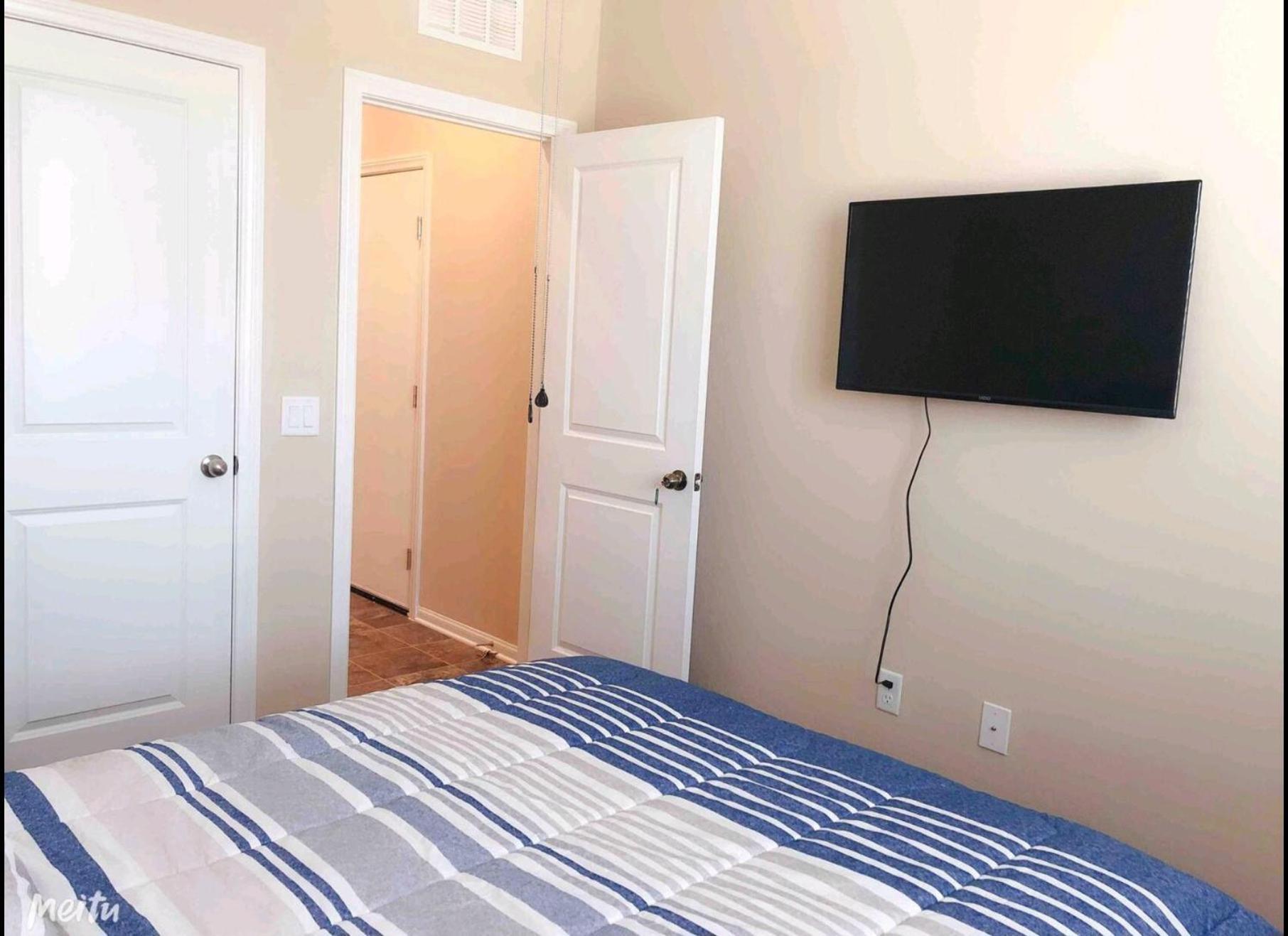 Habitación en casa particular 1 North Vegas Airport Pick Up Private Bathroom *